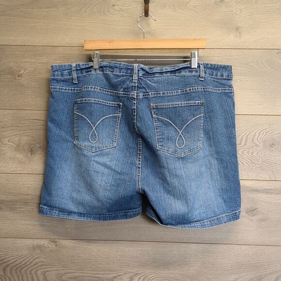 Illegal Jeans Denim Summer Shorts Women's Plus Size 24 - Picture 4 of 8